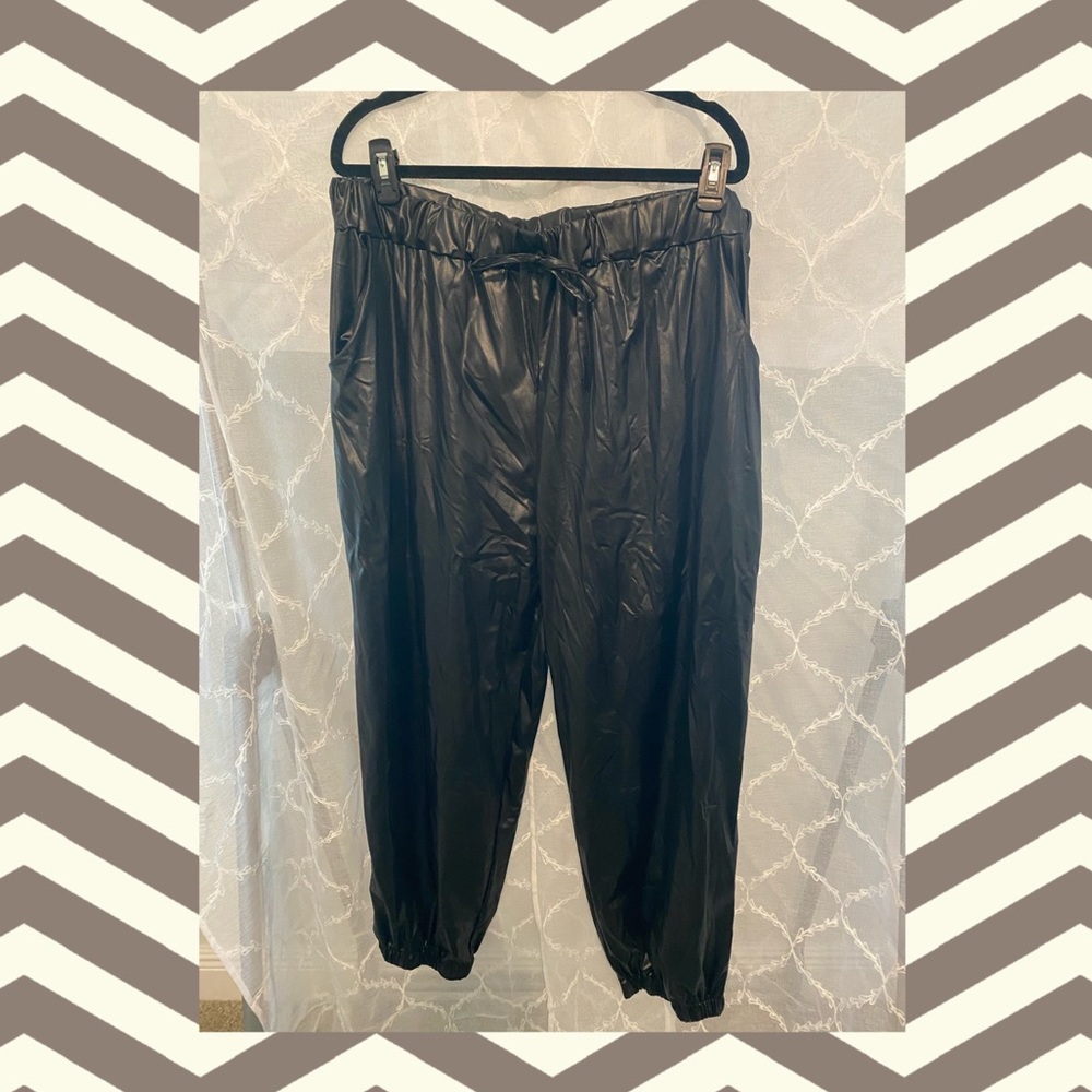 Boohoo Faux Leather Jogger Pant
